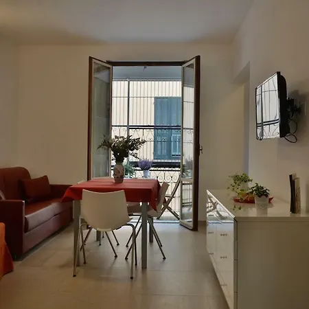 Appartement App. A 30mt Dal Mare Pietra Ligure